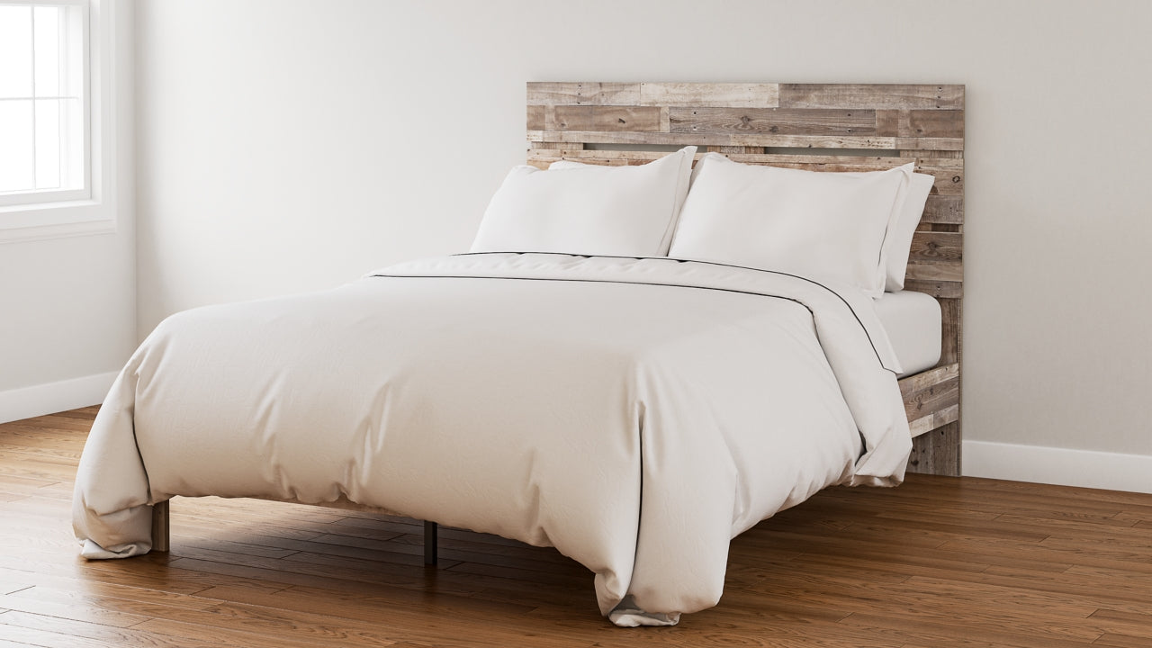 Neilsville Queen Platform Bed with Dresser - PKG009188 - furniture place usa