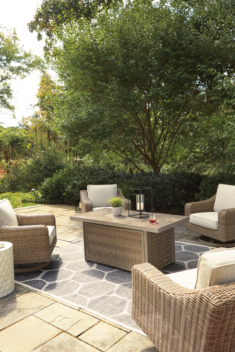 Beachcroft 5-Piece Outdoor Fire Pit Table with 4 Chairs - furniture place usa