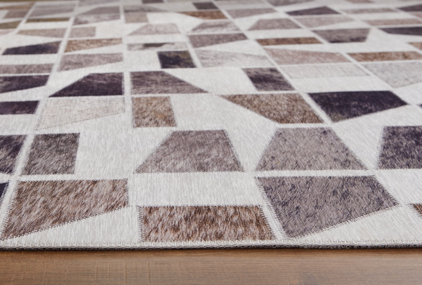 Jettner 7'10" x 10' Rug - furniture place usa