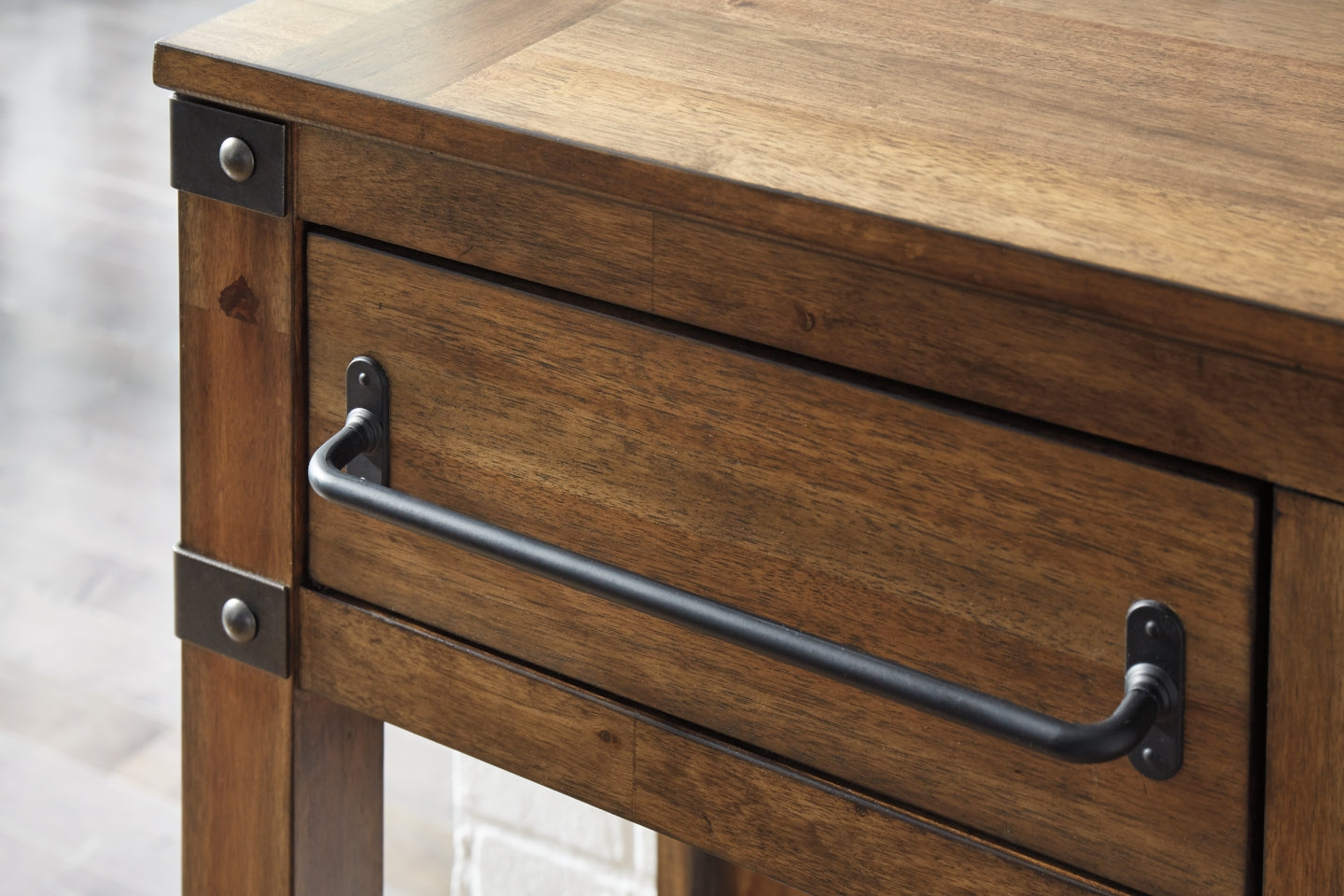 Roybeck Accent Cabinet - furniture place usa