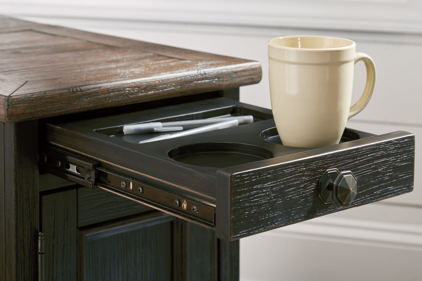 Tyler Creek Chairside End Table with USB Ports & Outlets - furniture place usa
